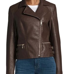 NWT A.N.A New Approach woman's brown faux leather. Size XL
